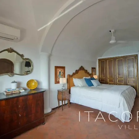 Gaia - Sea View, Pool, Terrace, Patio & Courtyard *